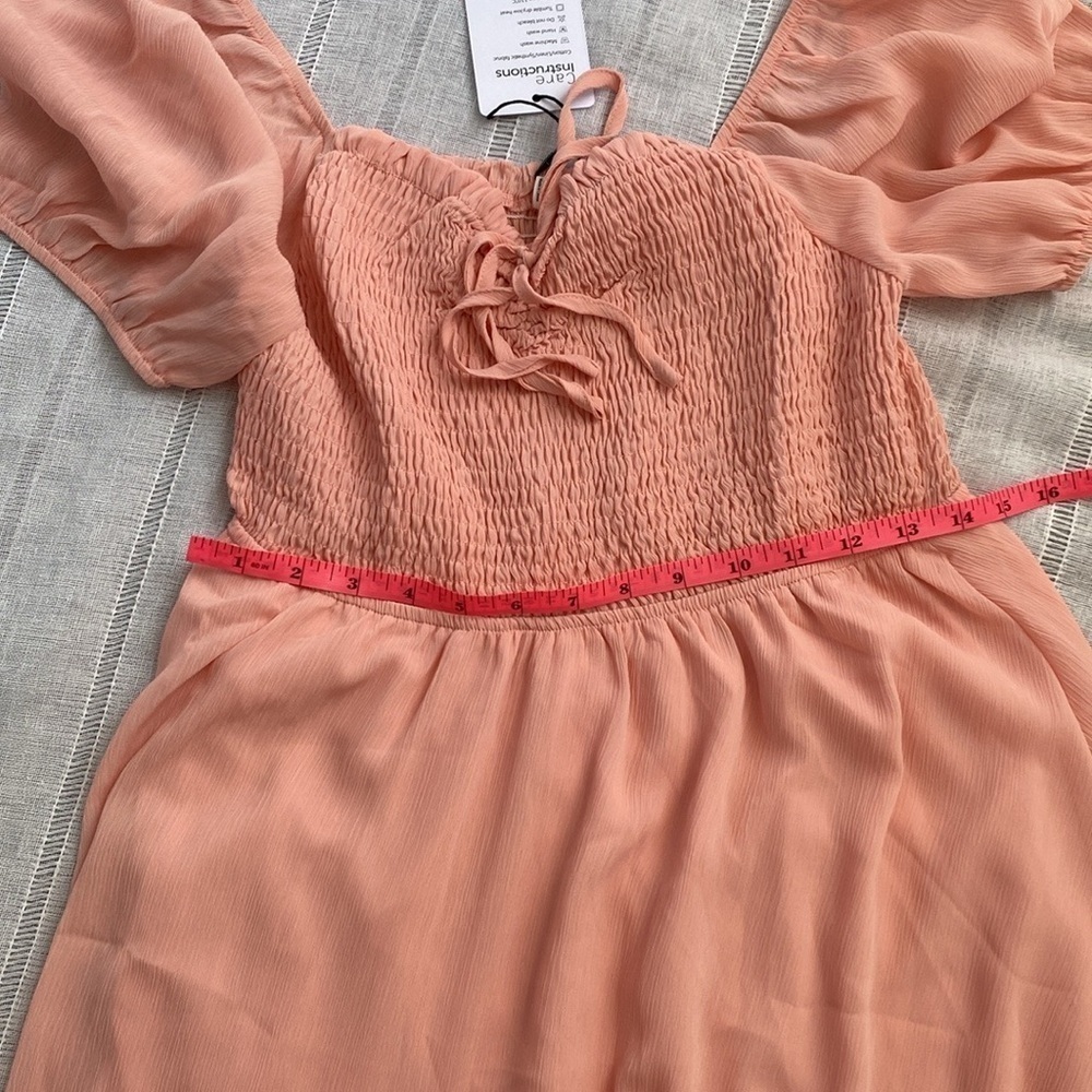 Byinns NWT sweetheart neckline smocked dress. - Picture 10 of 14
